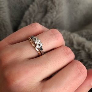 Cartier Ballerine Ring - Platinum